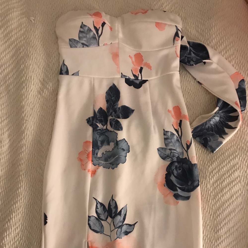 Esther Boutique Dress never worn AUSTRALIAN SIZE 8